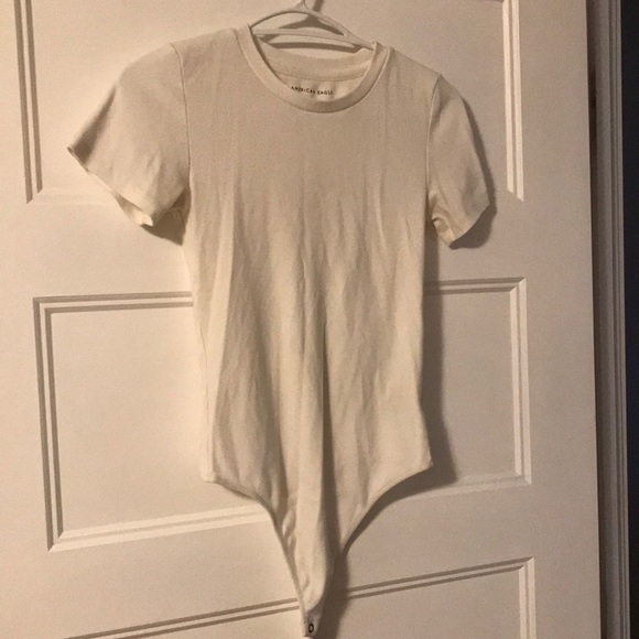 American eagle white tshirt bodysuit - Picture 2 of 5